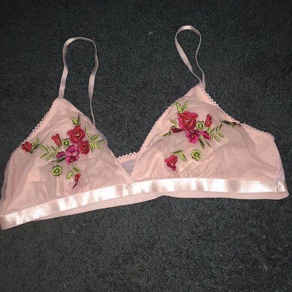 Charlotte Russe Other - Charlotte Russe bralette